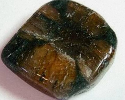 Pendentif Andalousite