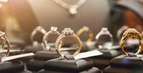 Bague zircons acier