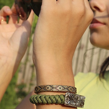 Bracelet cuir et acier