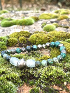 Intérieur de la boutique Bijoux Les Pépites à Fréjus