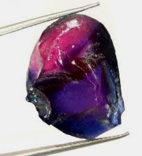 Bague alexandrite or blanc